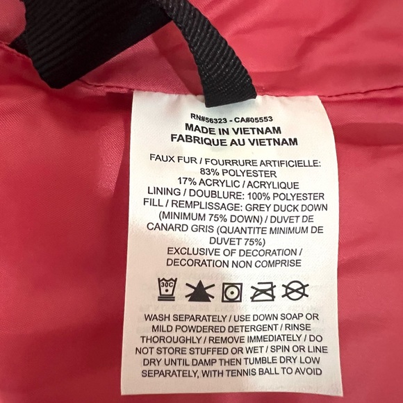 Nike Women’s Therma Fit Sherpa Puffer Loose Fit Jacket - Picture 12 of 16